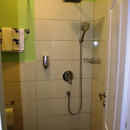 App&rooms 