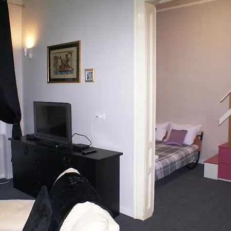 بيت ضيافة App&rooms 